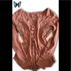 🔥 Free People 🔥 Pink Henley Cotton Crochet Top